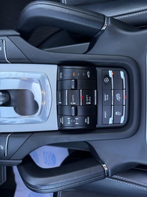 Porsche Cayenne - Photo 13