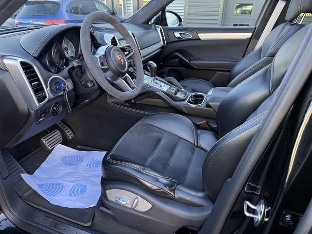 Porsche Cayenne - Photo 18