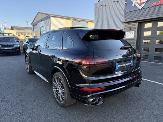 Porsche Cayenne - Photo 6