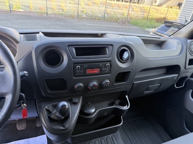 Renault Master - Photo 12