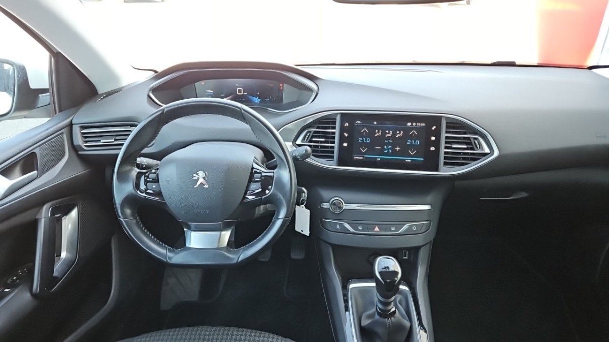 Peugeot 308 - Photo 13