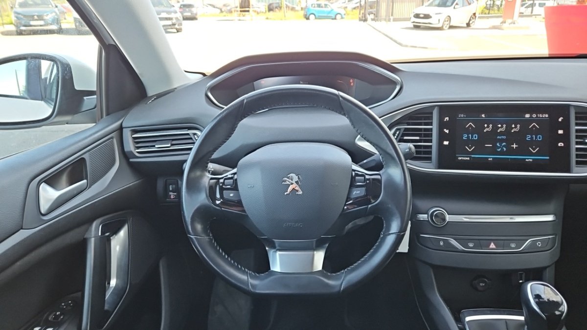 Peugeot 308 - Photo 14