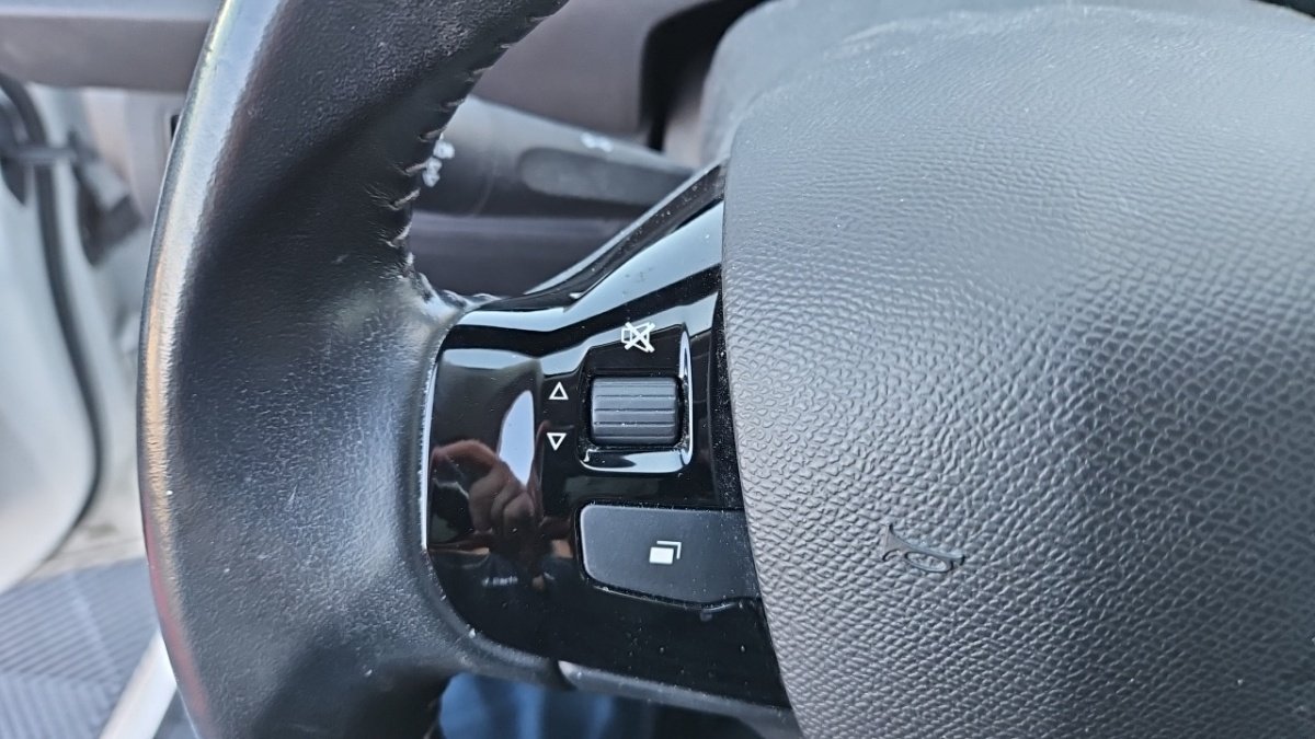 Peugeot 308 - Photo 19
