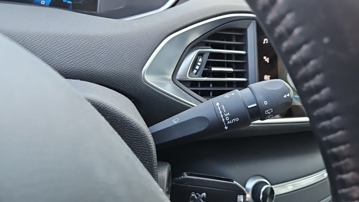 Peugeot 308 - Photo 20