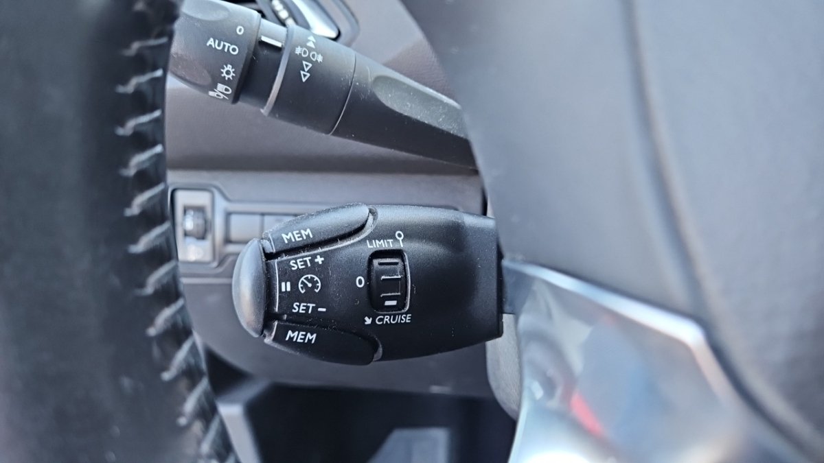 Peugeot 308 - Photo 21