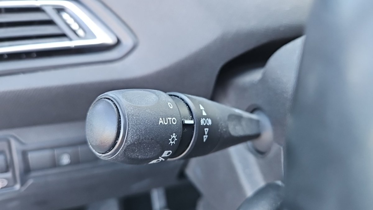 Peugeot 308 - Photo 22