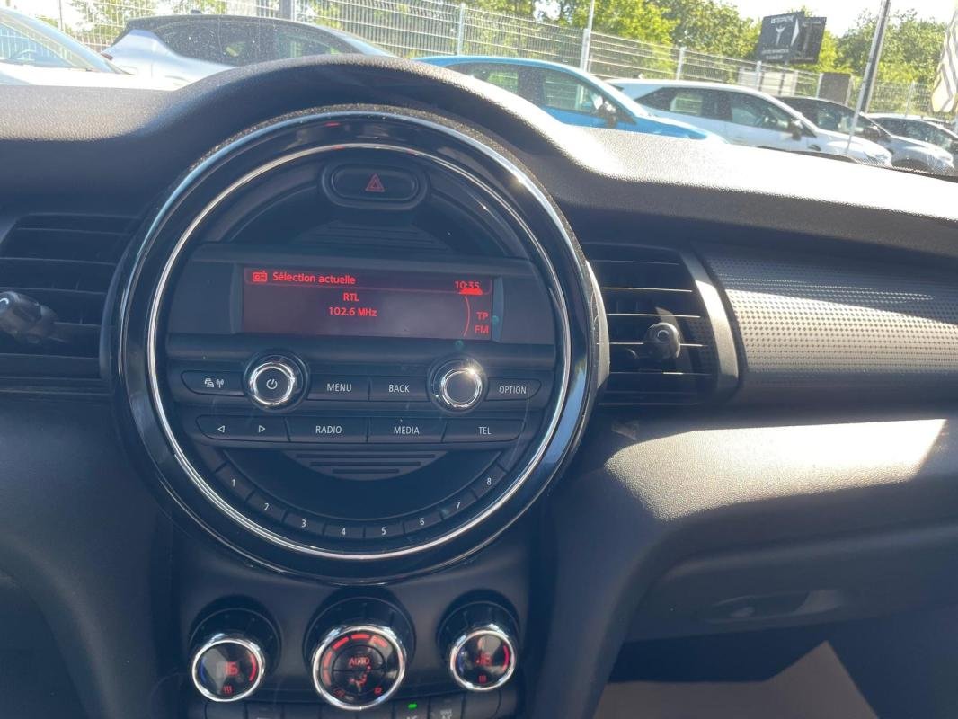 Mini Cabrio - Photo 14
