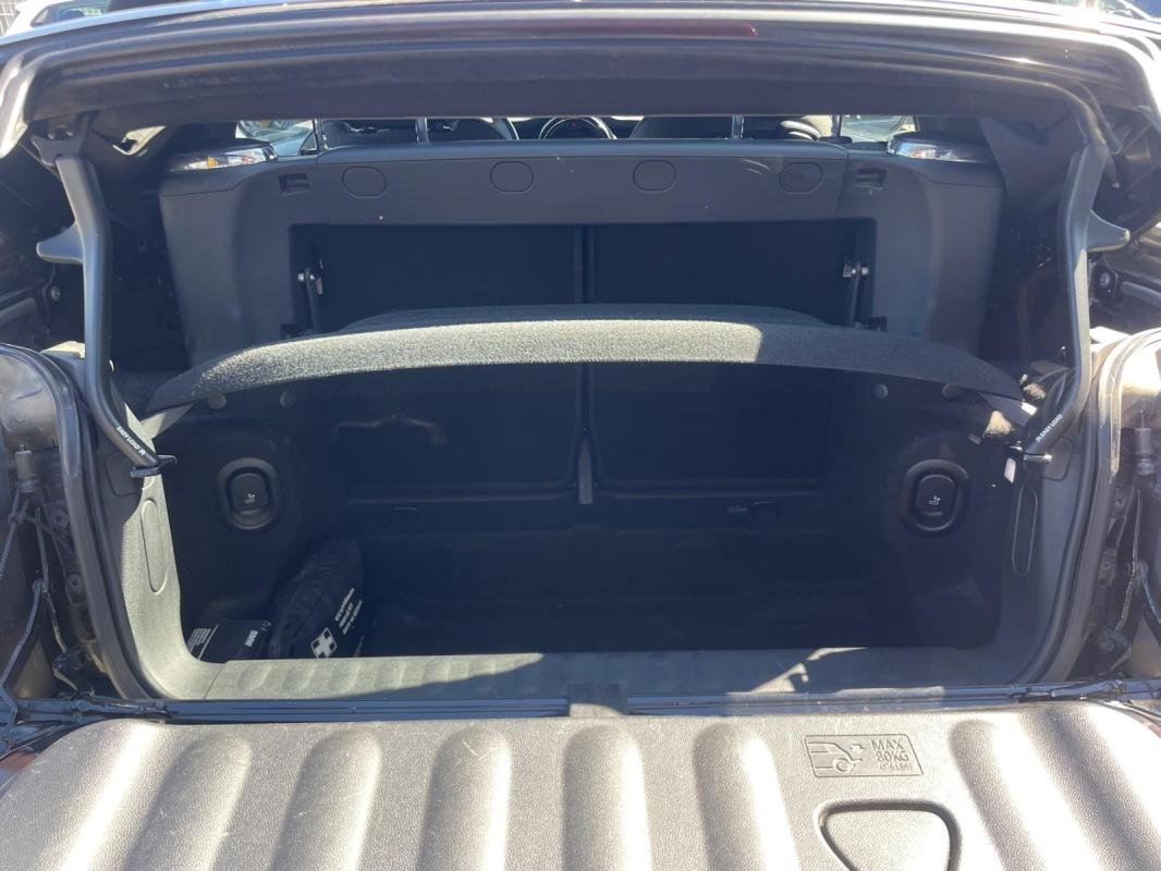 Mini Cabrio - Photo 17