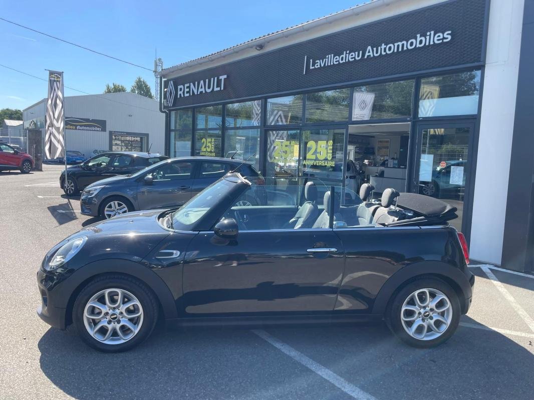 Mini Cabrio - Photo 22