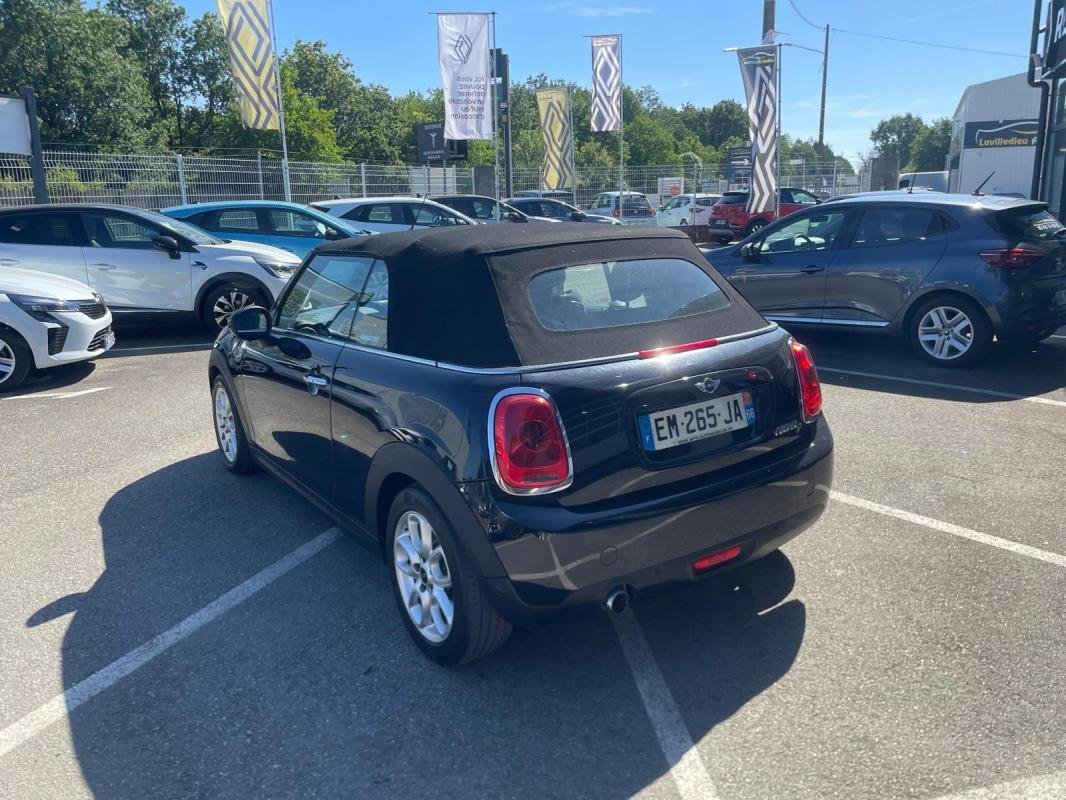 Mini Cabrio - Photo 3