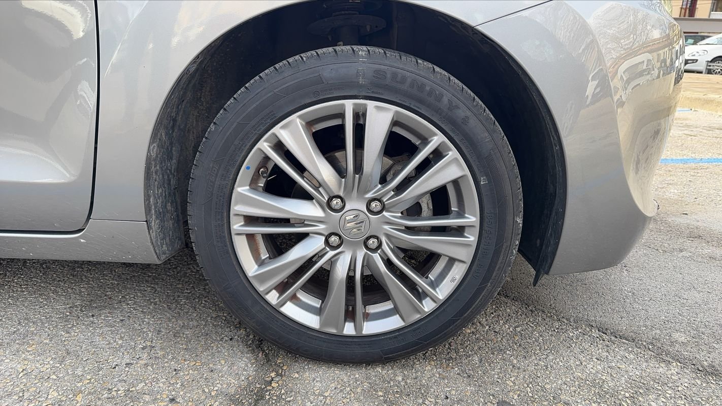 Suzuki Baleno - Photo 17