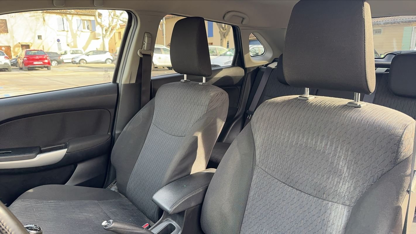 Suzuki Baleno - Photo 29