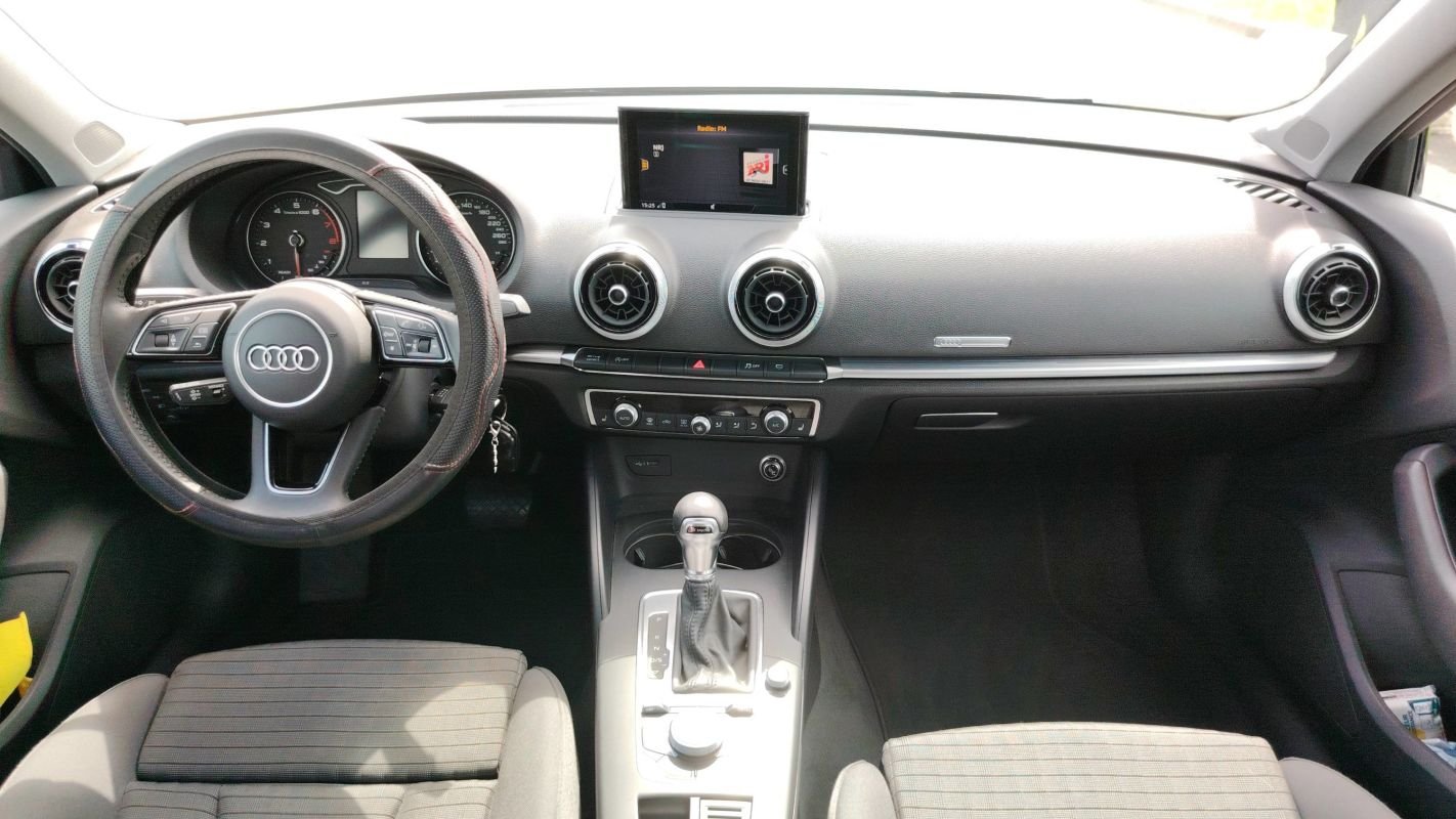 Audi A3 sportback - Photo 11