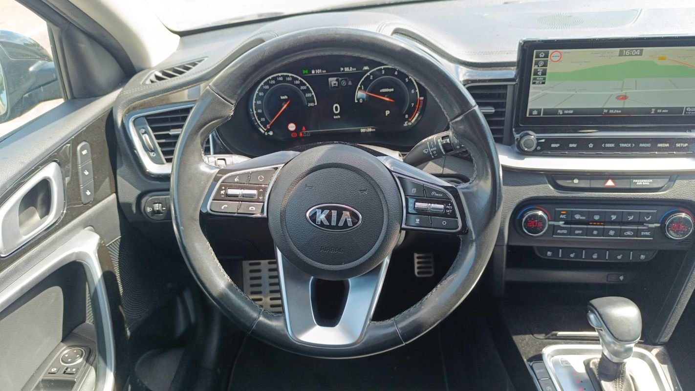 Kia Xceed - Photo 24