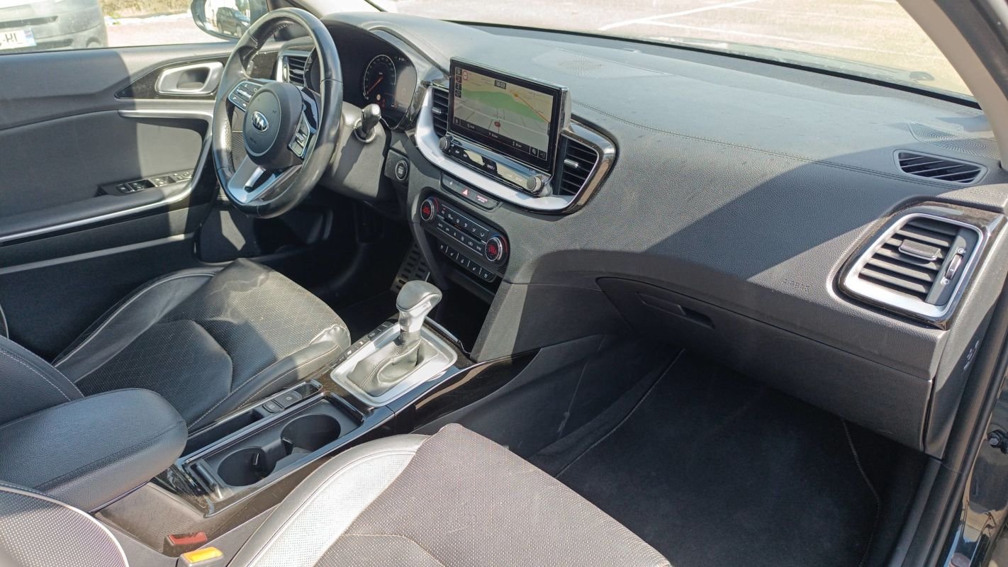 Kia Xceed - Photo 10
