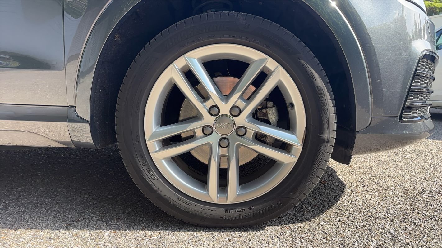Audi Q3 - Photo 17