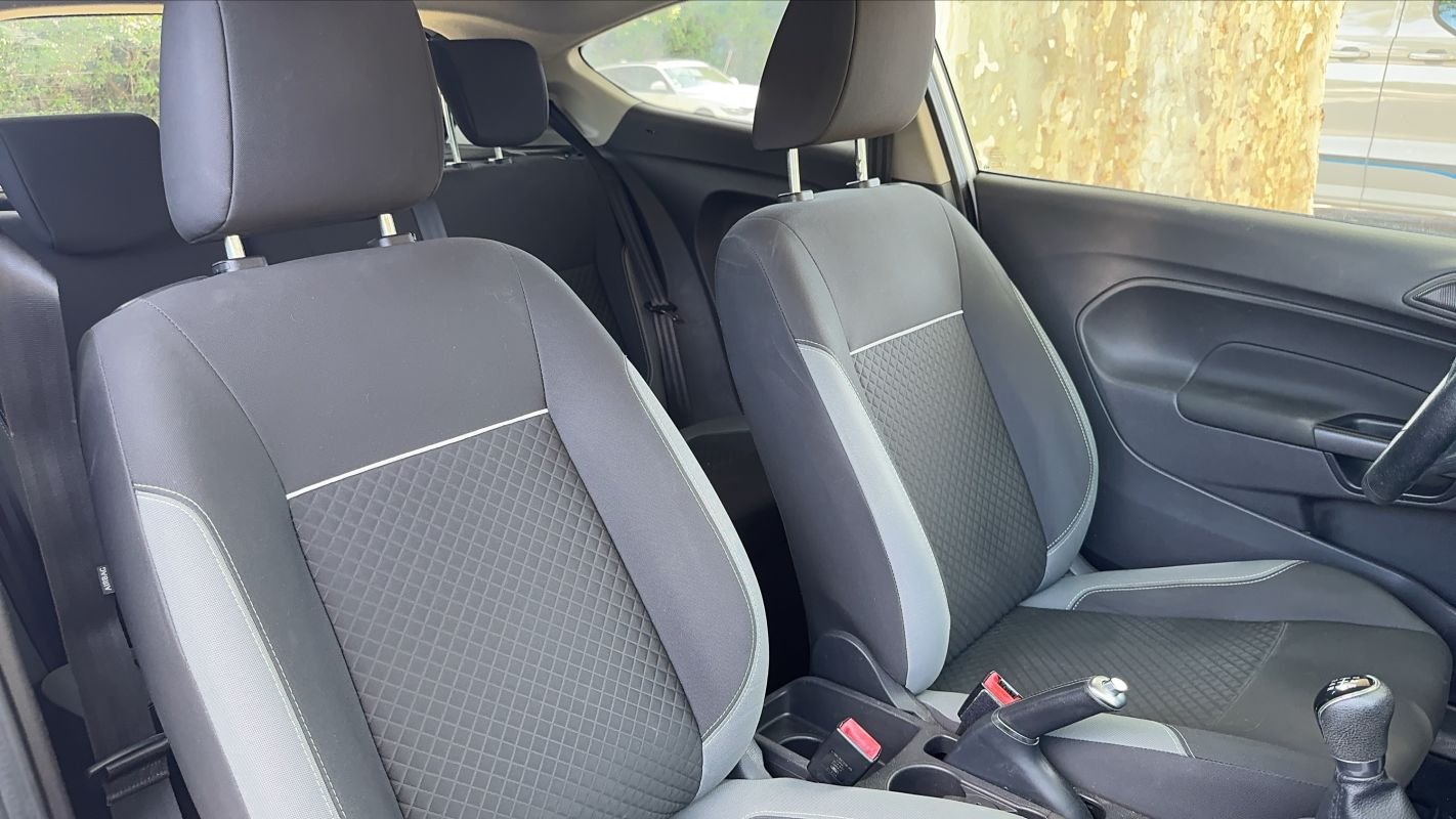 Ford Fiesta - Photo 29