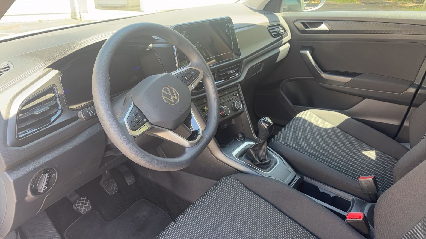 Volkswagen T-Roc - Photo 8