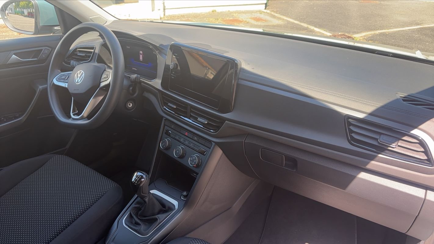 Volkswagen T-Roc - Photo 10