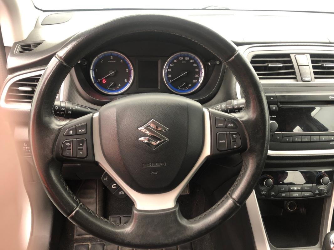 Suzuki SX4 S-Cross - Photo 11