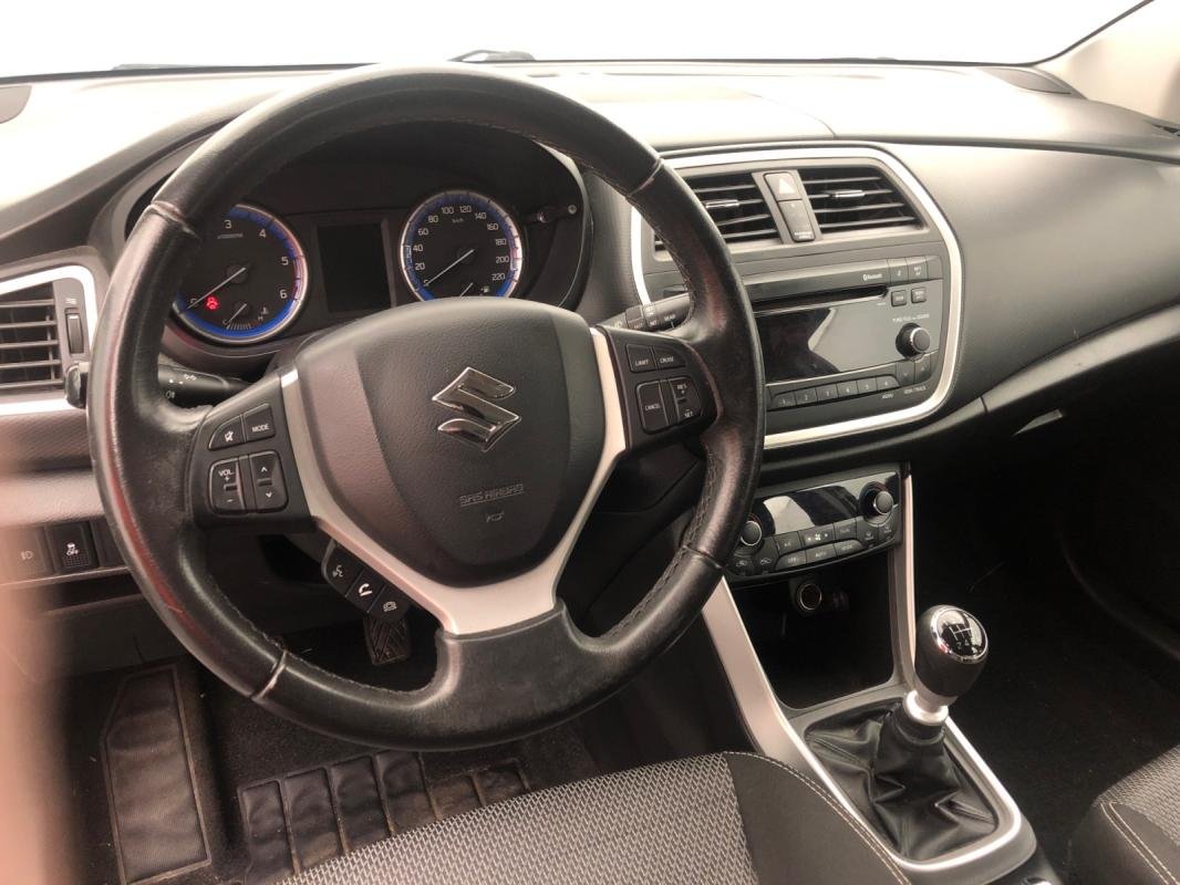 Suzuki SX4 S-Cross - Photo 10