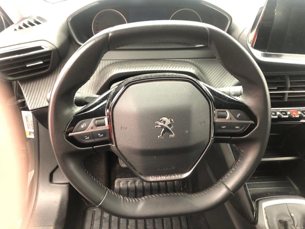 Peugeot 2008 - Photo 11