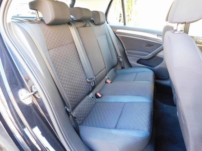 Volkswagen Golf - Photo 19