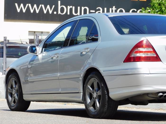 Mercedes Classe C - Photo 11