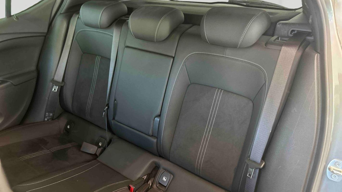 Opel Astra - Photo 12