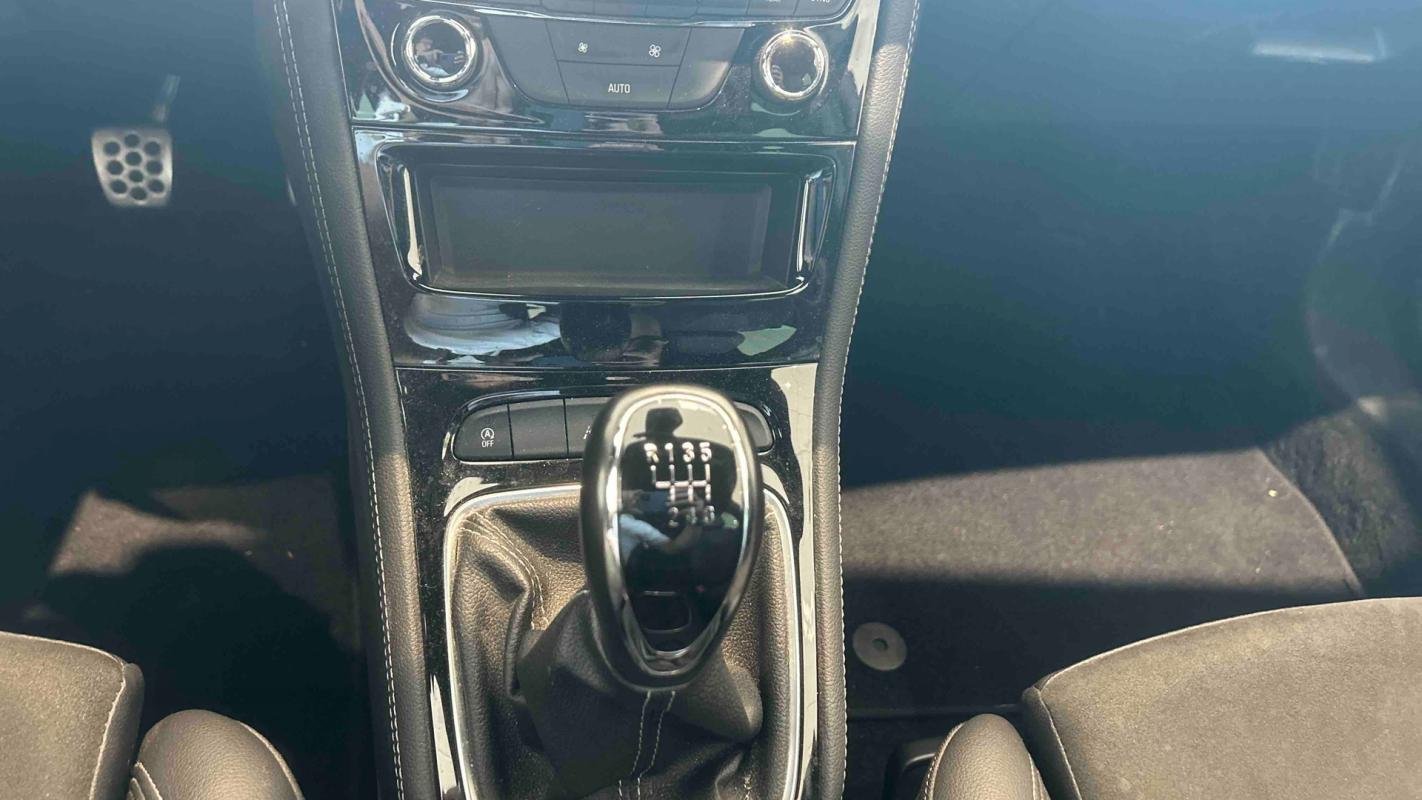 Opel Astra - Photo 15