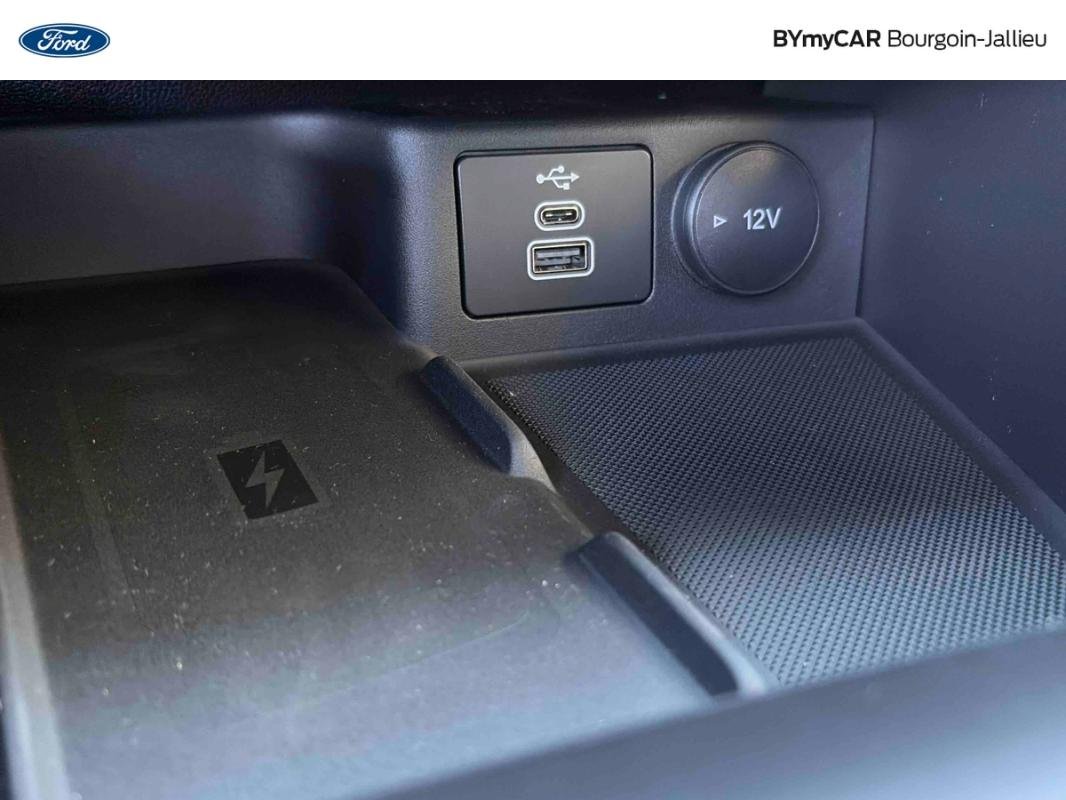 Ford Kuga - Photo 18