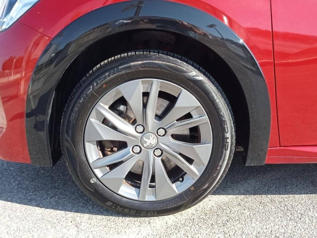 Peugeot E-208 - Photo 11