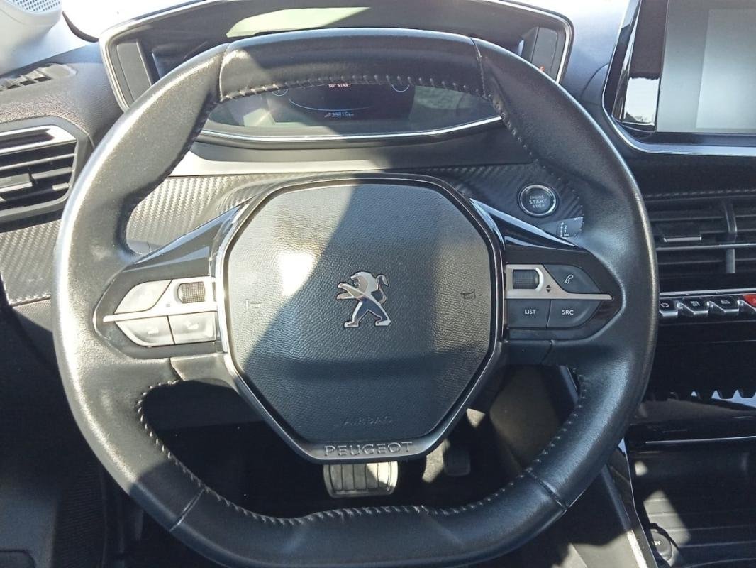 Peugeot E-208 - Photo 12