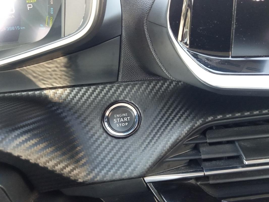 Peugeot E-208 - Photo 19