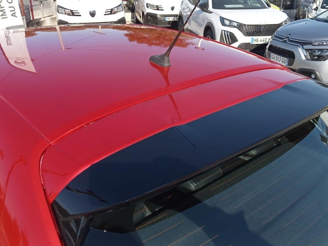 Peugeot E-208 - Photo 39