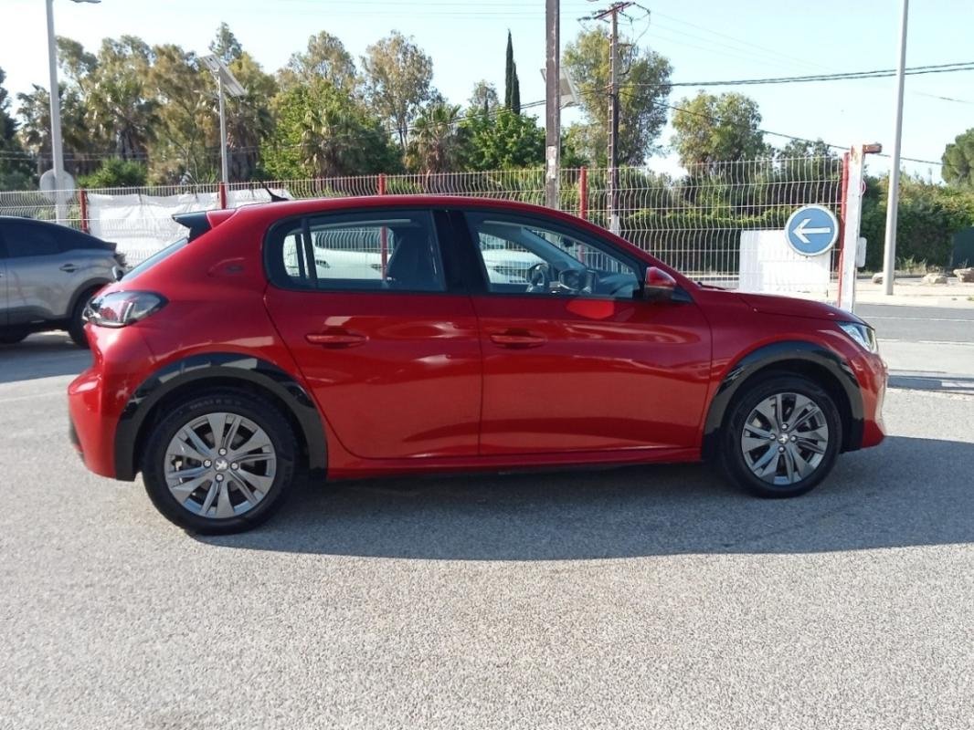 Peugeot E-208 - Photo 45