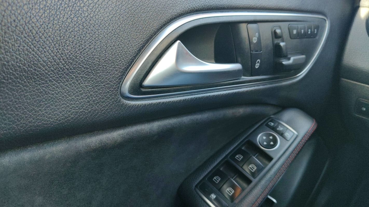 Mercedes Classe C - Photo 22