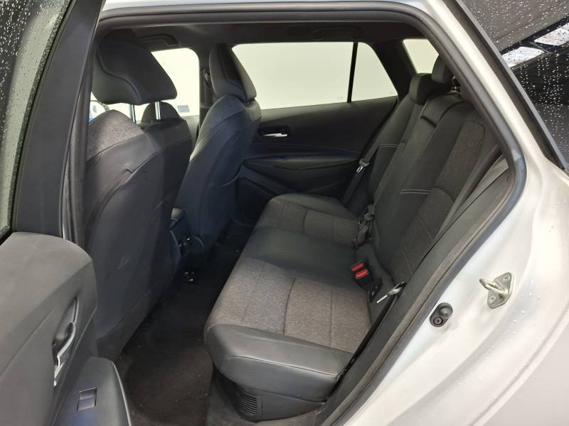 Toyota Corolla - Photo 13