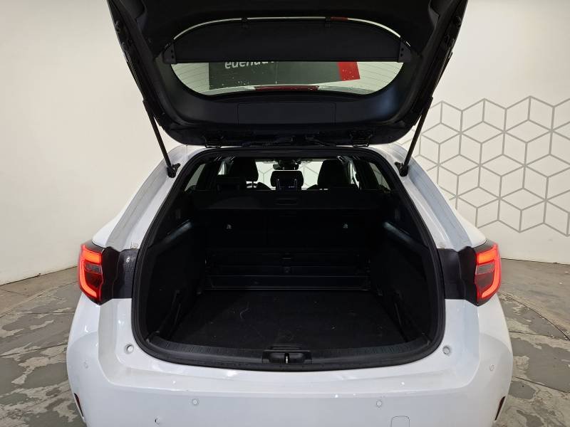 Toyota Corolla - Photo 14