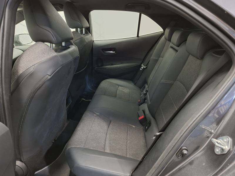 Toyota Corolla - Photo 13