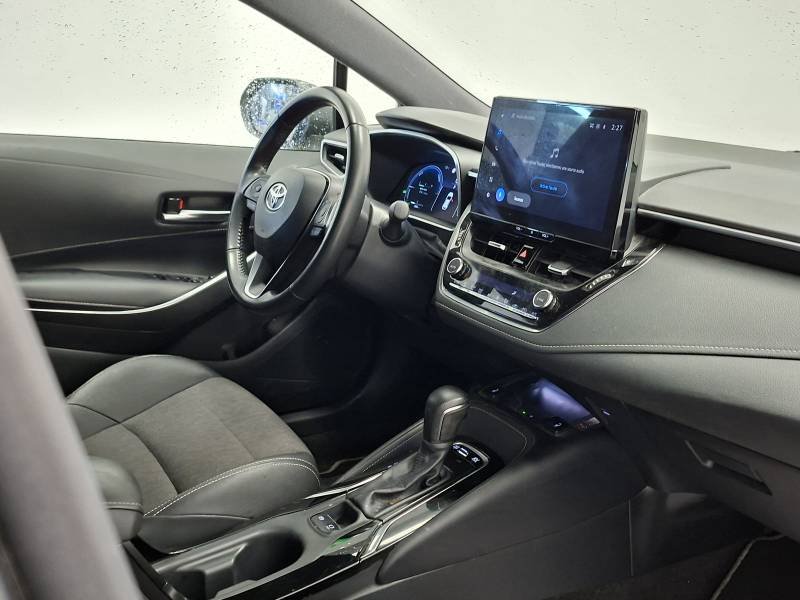 Toyota Corolla - Photo 12