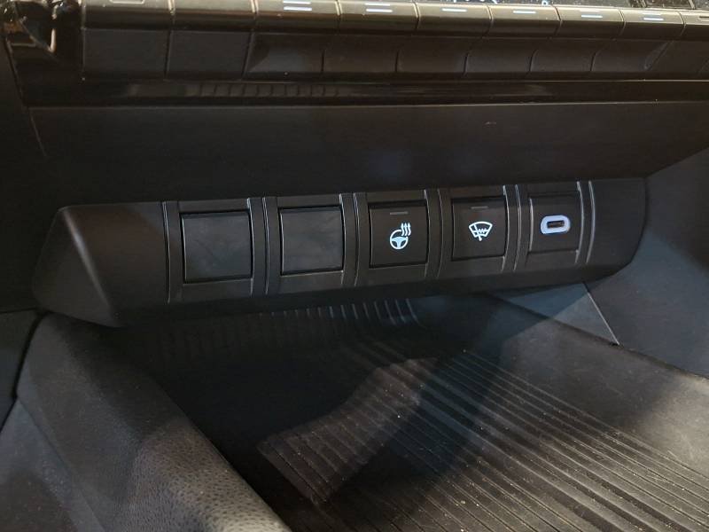 Toyota C-HR - Photo 25