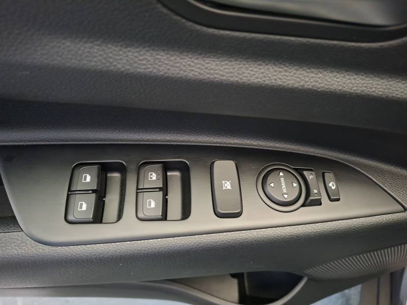 Kia Stonic - Photo 20
