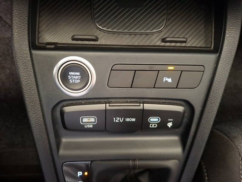 Kia Stonic - Photo 30