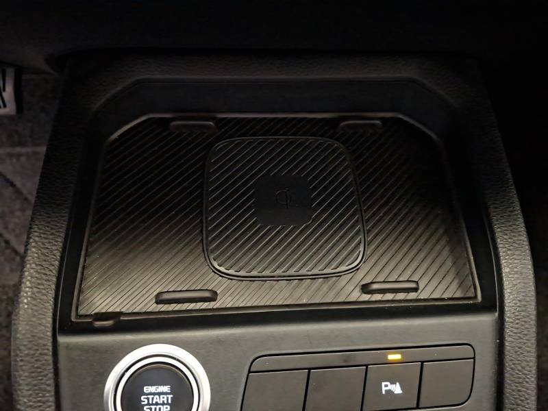 Kia Stonic - Photo 31