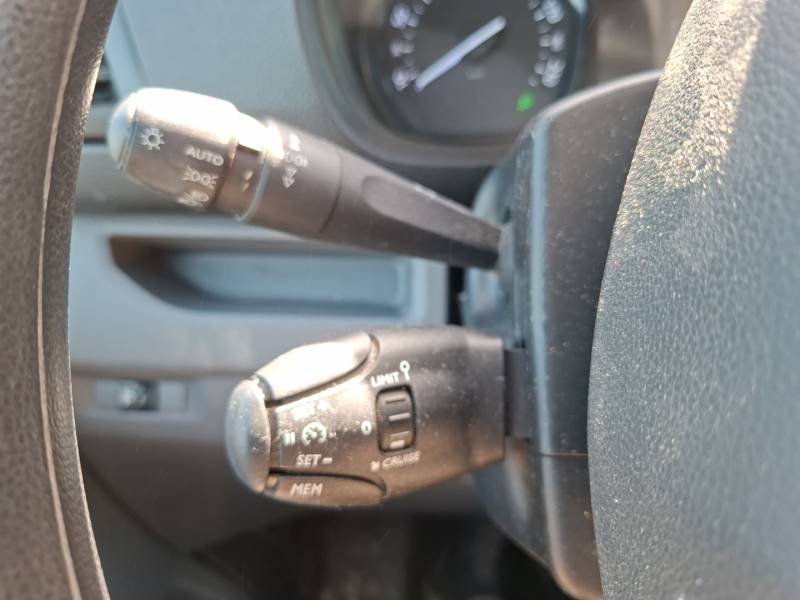 Peugeot Expert - Photo 18