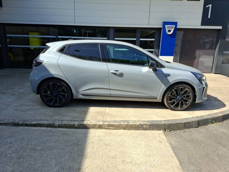 Renault Clio - Photo 6
