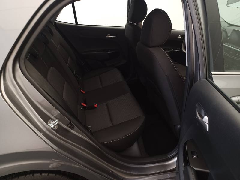 Kia Picanto - Photo 15