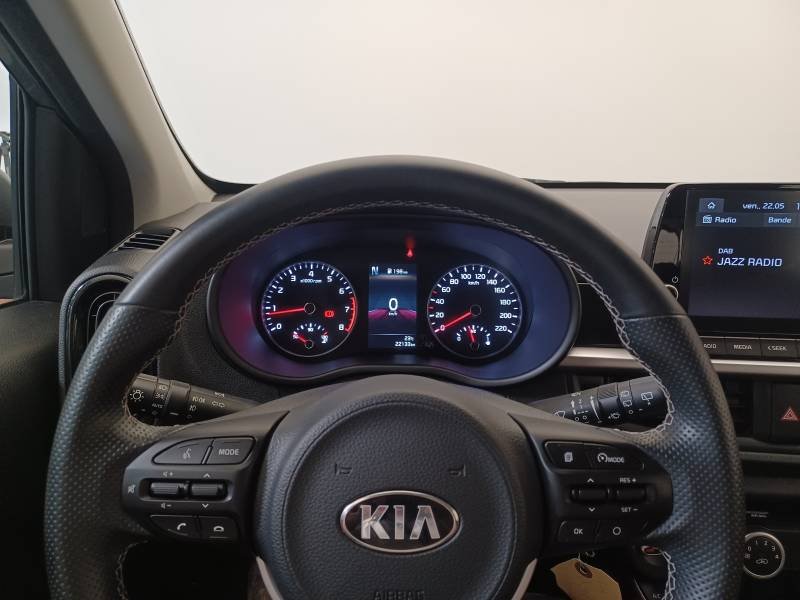 Kia Picanto - Photo 22