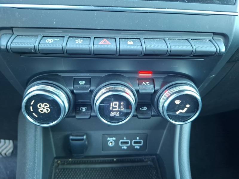 Renault Captur - Photo 15